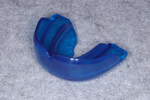 既製品の小児用マウスピース